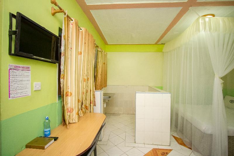 Viewers Park Hotel Найваша Экстерьер фото